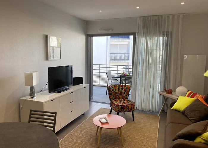 - T2 Bord De - Centre-ville Avec Parking - Fr-1-738-33 رويا